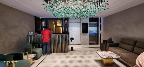 Triplicane Hotel | KB MARINA PARk