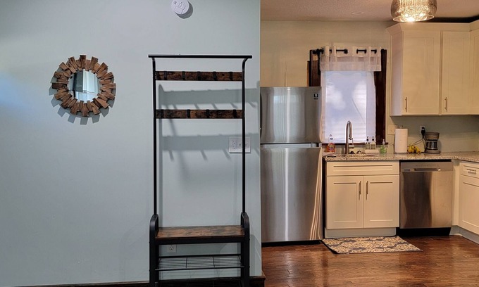 South Kansas City Apartment | KC Tiny Home