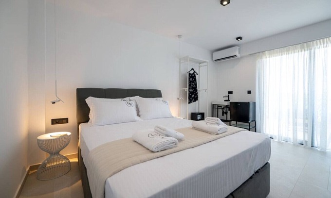 Kalamata Marina Apartment | KEDL Junior Suites 303