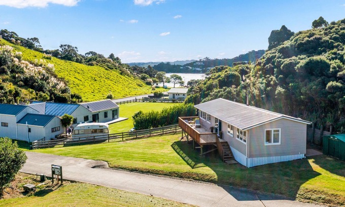 Tutukaka House | Keepin' it Coastal - Tutukaka Holiday Home