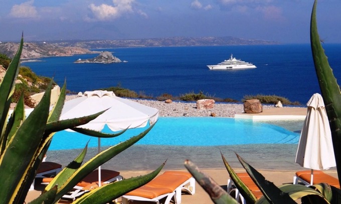 Kefalos Apartment | Kefalosbay Residence apartment floor & pool & panorama on Kefalos Bay