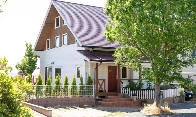 Itoshima Ski Chalet | Keiko's Home Beautiful Resort Villa 20 min to Tenjin free park