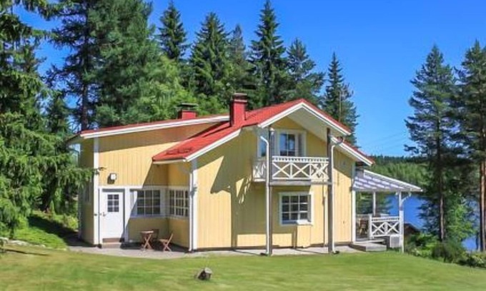 Keuruu House | Keitaanniemen Lomamökki by Interhome