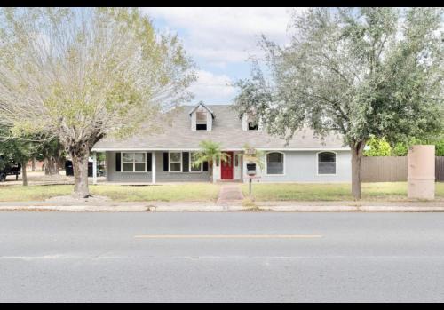 Pharr House | Kelly House
