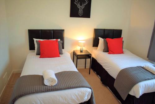 Grangemouth Apartment | Kelpies Serviced Apartments MacGregor- 2 Bedrooms