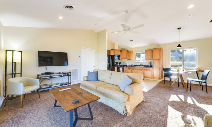 Kelseyville Cottage | Kelseyville Cottage: Private Deck & On-Site Winery