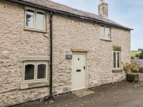 Tideswell House | Kempshill Cottage
