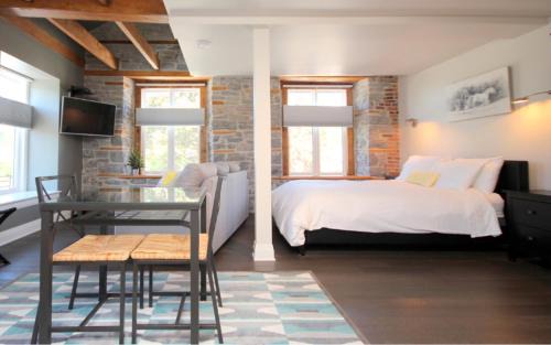 Kemptville Hotel | Kemptville Suites