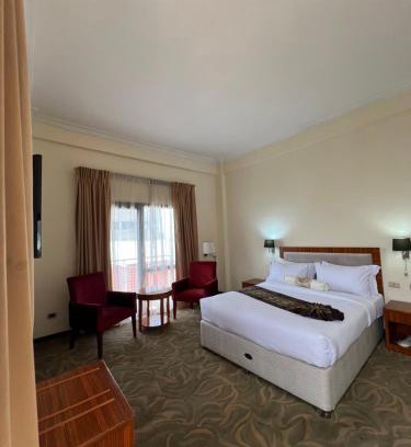 Bole Hotel | Kenenisa Evertt Hotel