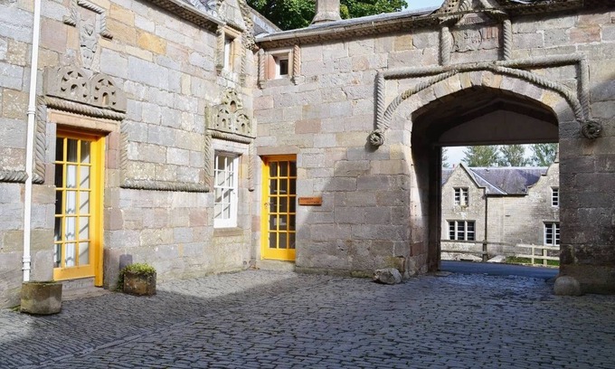 Maybole Cottage | Kennedy Cottage - Traditional 3 Bedroom Cottage on Beautiful Blairquhan estate