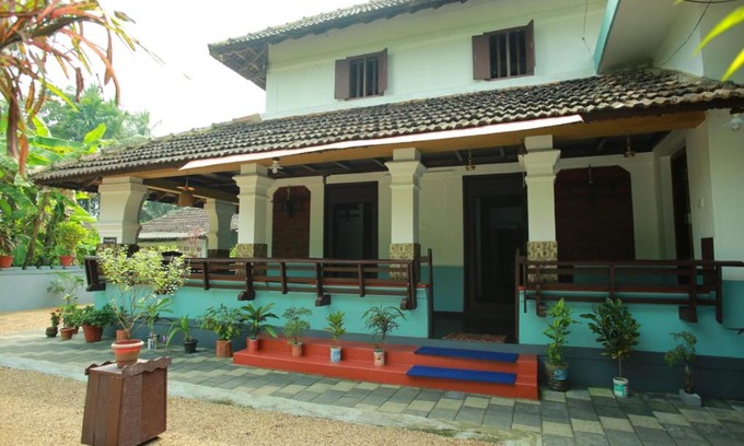 Talipparamba House | KENOTH THALIYIL MANA, HERITAGE HOMESTAY