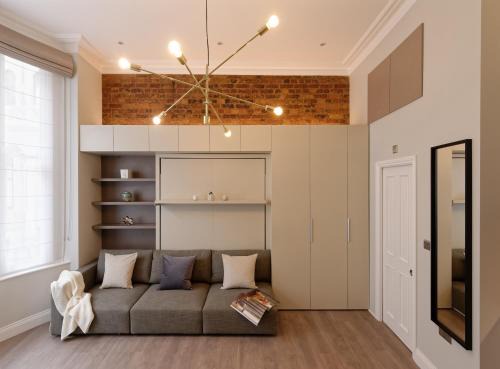 Queen's Gate Apartment | Kensington Apartments by Kirei House