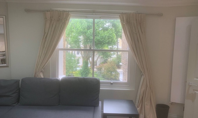 Kensington Apartment | Kensington Lodge - mins from Natural History Museum, on award-winning Gdn Sq