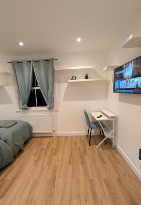 St. Helen's Apartment | Kensington Stay London