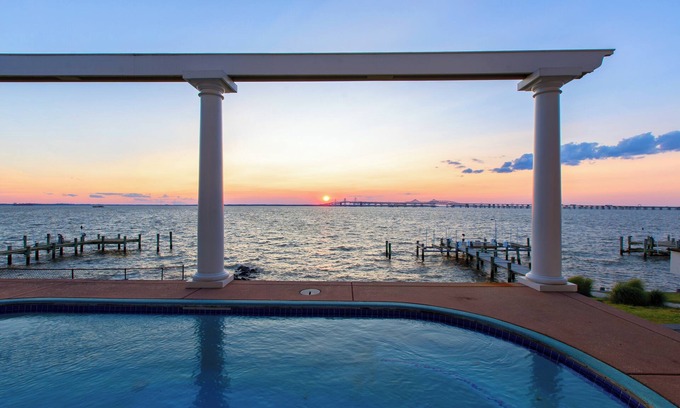 Stevensville House | Kent Island Waterfront Retreat