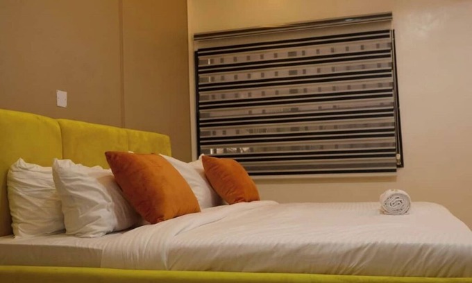 Lekki Phase 1 Apartment | Kentucky Homes : Luxury Apartment, Pool View