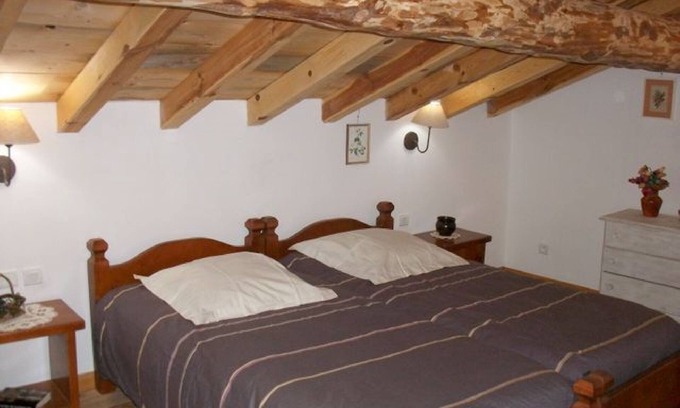 Saint-Pierre-dels-Forcats Ski Chalet | Ker Cambre, Atout France -Chalet-Mountain view-Family-Mobility bath