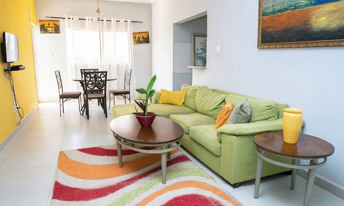 Serrekunda Apartment | Kerr Ayo's Two Bedroom Apartment, 5 Minutes from Senegambia Beaches.