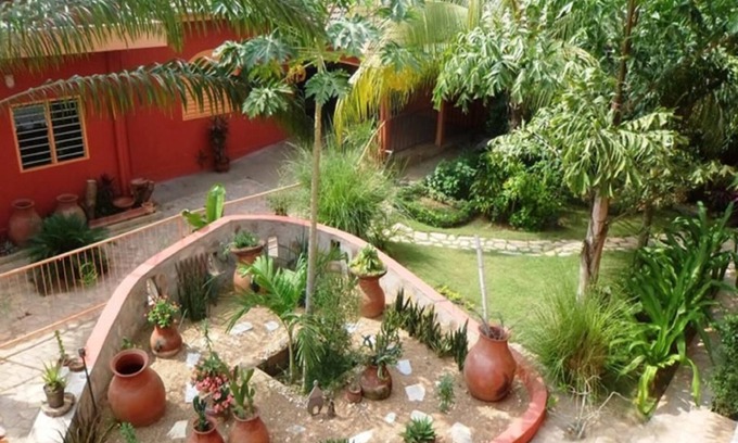 Lome House | Keryvonne