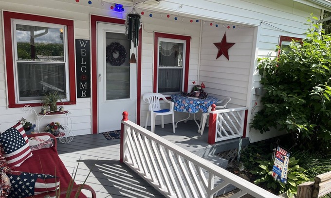 Milford Apartment | Kessler Apartment - Welcoming apt in rolling hills close to Dreams Park