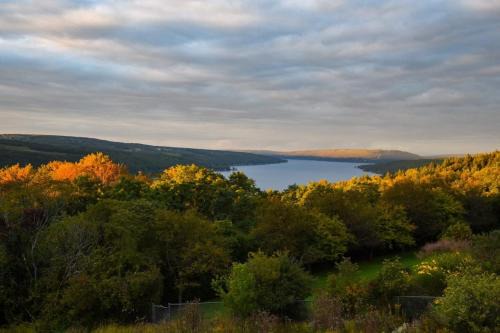 Hammondsport House | Keuka Glory