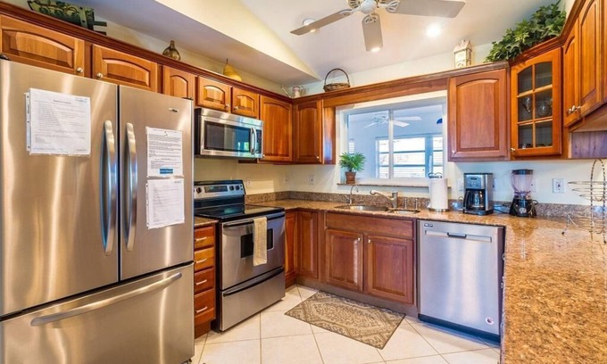 Coury House | Key Colony Beach Paradise