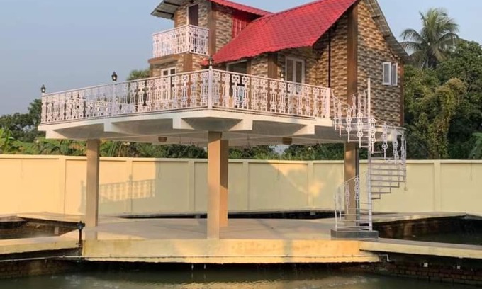Kolkata Resort | Keya Patar Nouka (Resort)