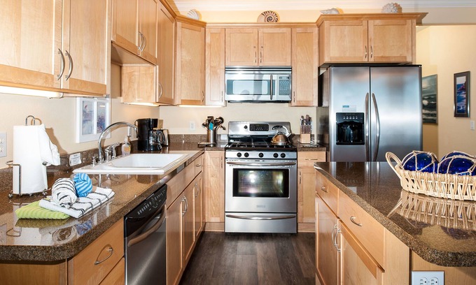 Lincoln City Condo | Keystone Vacation Rentals - Tidal Treasure Condo