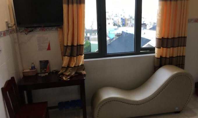 Long Xuyen Hotel | Khách sạn nhà nghỉ Thanh Xuân - Có xuất hóa đơn và cho thuê xe Máy