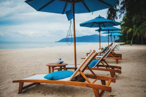 Khanom Resort | Khanom Sea Beach Resort