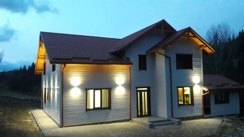 Snidavka House | Khata Lisnyka