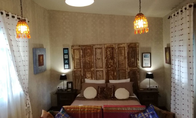 Gaucin Cabin | Khoomtaie Suite by Eco Moyano Posada