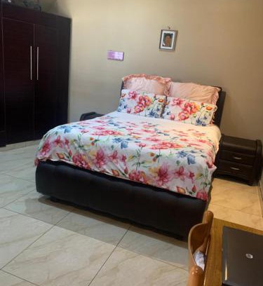 Greater Johannesburg Metropolitan Area Bed & Breakfast | Khosana travel and tours
