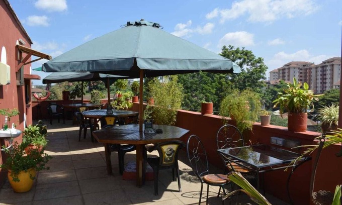 Ngara Bed & Breakfast | Khweza Bed & Breakfast