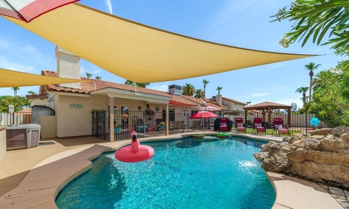 Sunset Ridge House | Kierland/Scottsdale ~ Heated Pool*/Spa/Golf/Pool Table/Foosball ~ 4Bd/2Ba