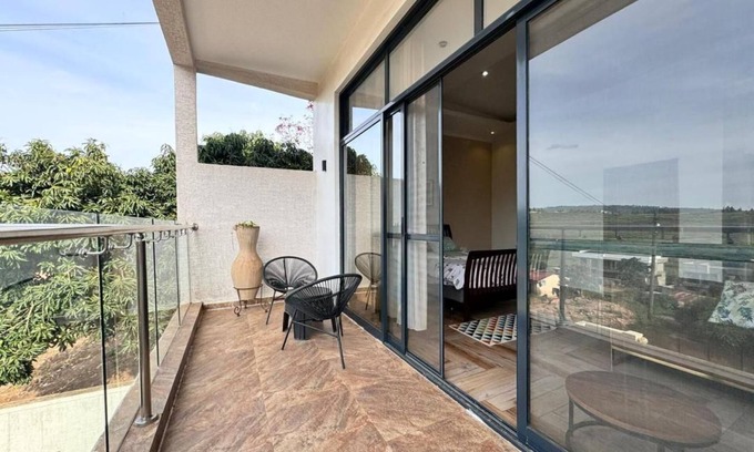 Kigali House | Kigali-Rwanda, Lovely 4 BR, APT w/stunning mountain views💘