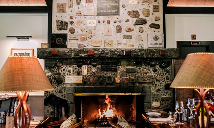 Volcano Bed & Breakfast | Kilauea Lodge and Restaurant