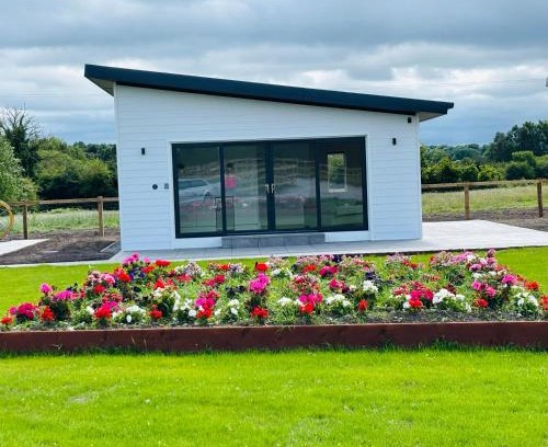 Knockaderry Cross Roads Apartment | Kildare Holiday Apartments No 3