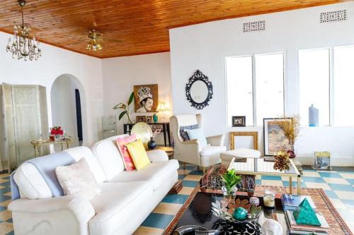 Moshi House | Kilimanjaro Marrakesh Villa