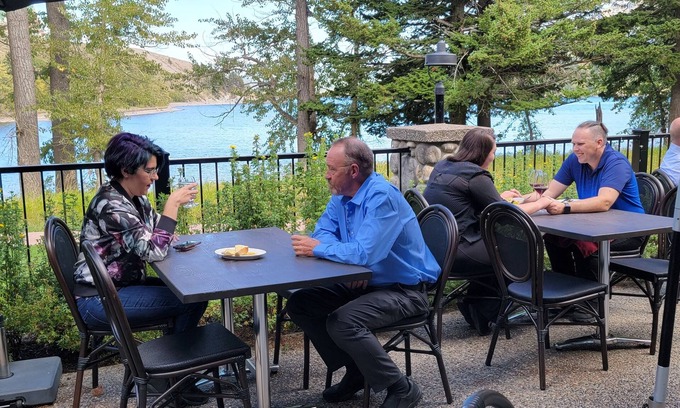 Waterton Park Hotel | Kilmorey Lodge