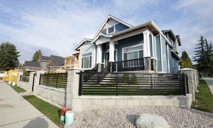 Surrey House | Kim's Place