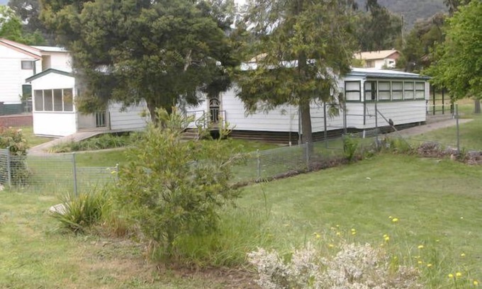 Talbingo House | Kinder Cottage Talbingo.