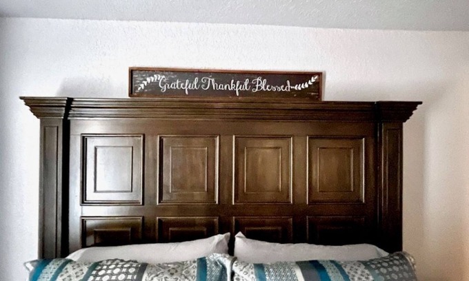Mesilla Park Apartment | King Bed Apartment Pet Friendly with Horse Motel