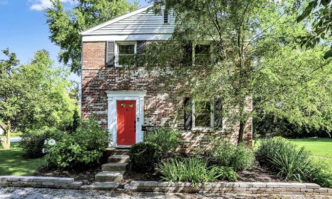 Indianapolis House | KING BED! Cozy Home Minutes from Broad Ripple Ave