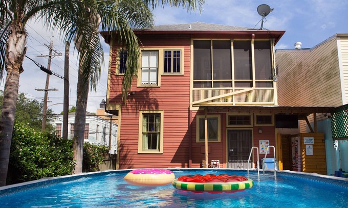 Faubourg Lafayette House | King Bed Private Pool Hot Tub Walk to Dome FQ