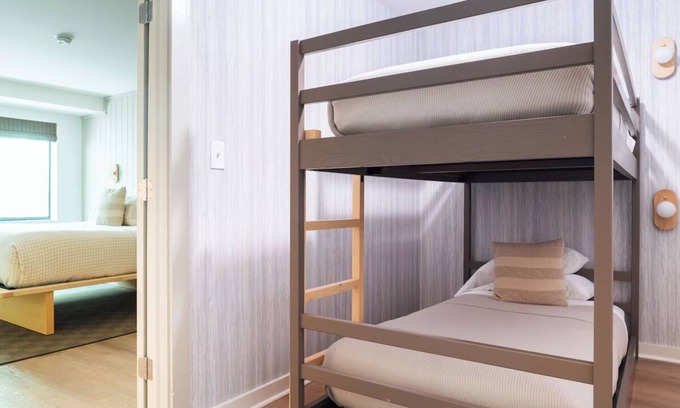 Lake Placid Hotel | King Bunk Suite l Great for Families at Bluebird Lake Placid