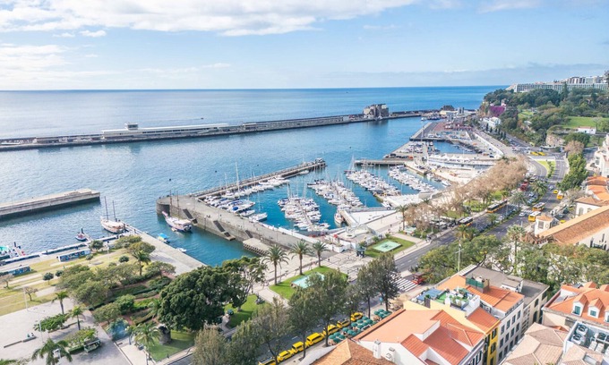 Se Apartment | King David Suites 401 by Madeira Sun Travel
