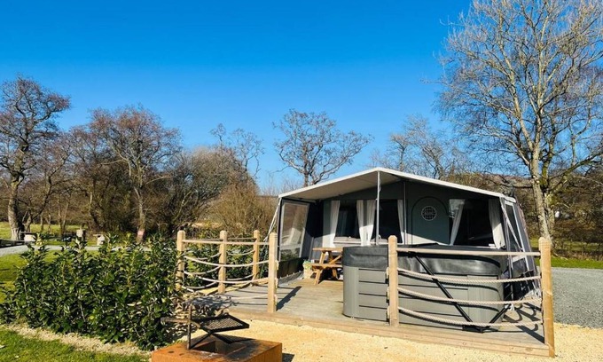 Rhayader House | King Fisher