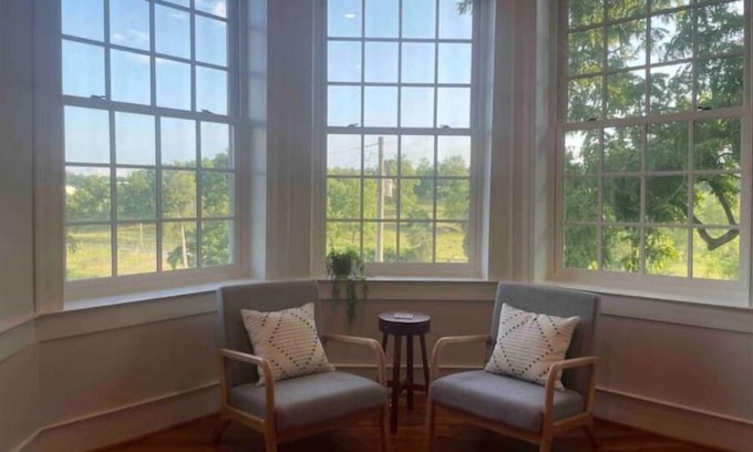 Weyers Cave House | King Meadow Manor
