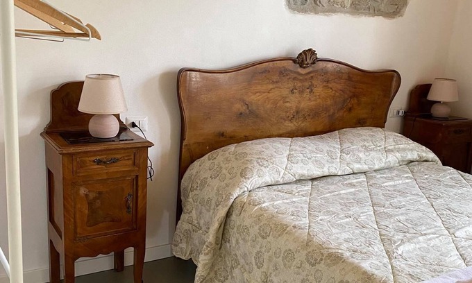 Canzo Bed & Breakfast | King room-B&B La Corte del Segrino
